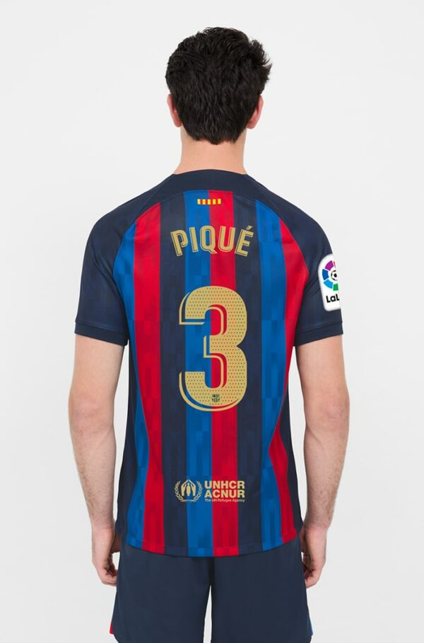 MAILLOT FC BARCELONE DOMICILE 2022-23 PIQUE